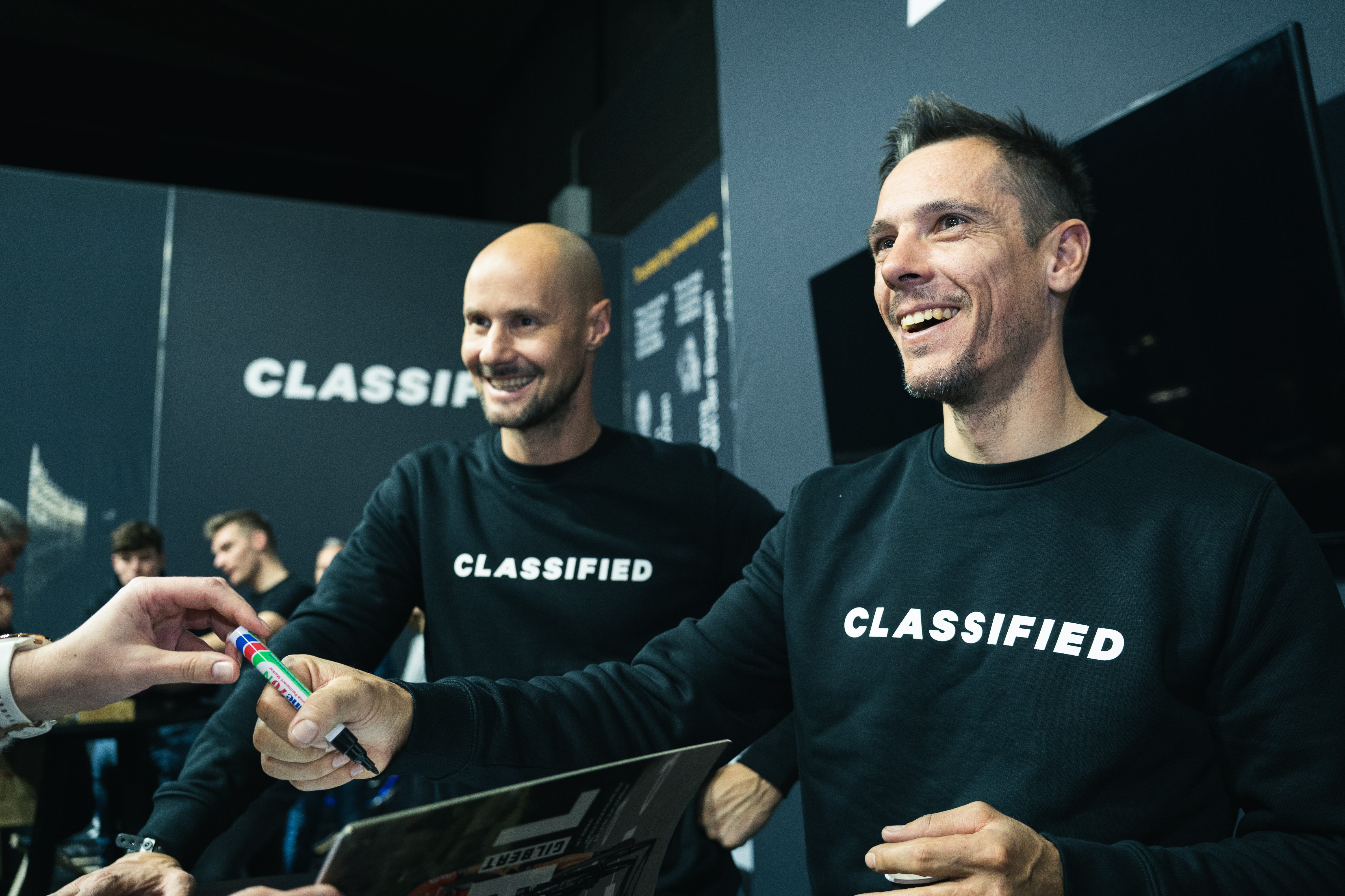 Tom Bonnen ad Philippe Gilbert at the Classified Velofollies stand